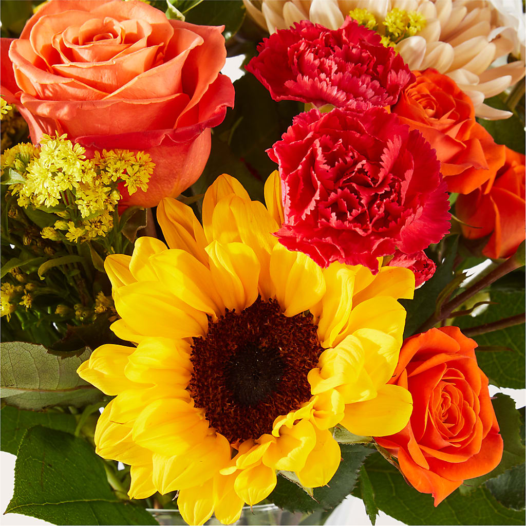Sweater Season - A Florist Original – FLOWERS BY BAUERS & GREENHOUSE, Jarrettsville MD