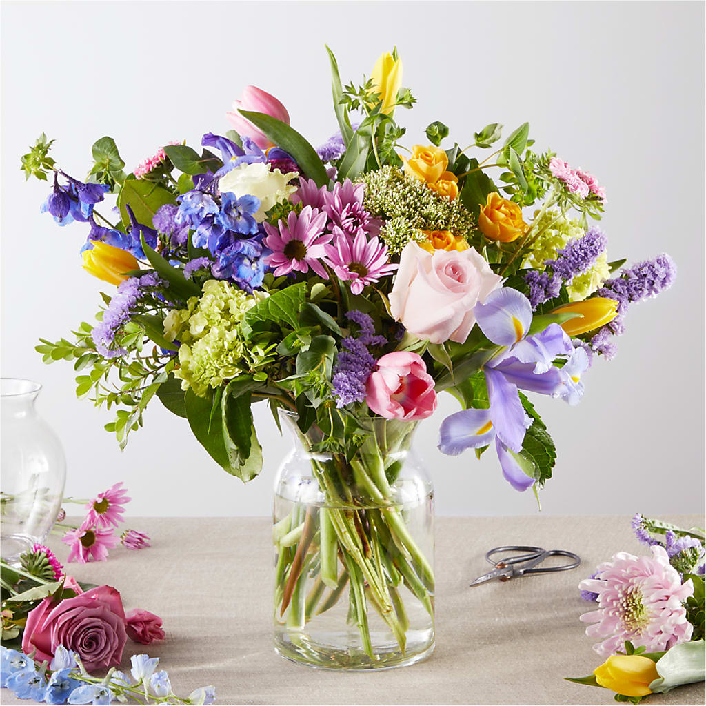 Pastel Tradition - A Florist Original – FLOWERS BY BAUERS & GREENHOUSE, Jarrettsville MD