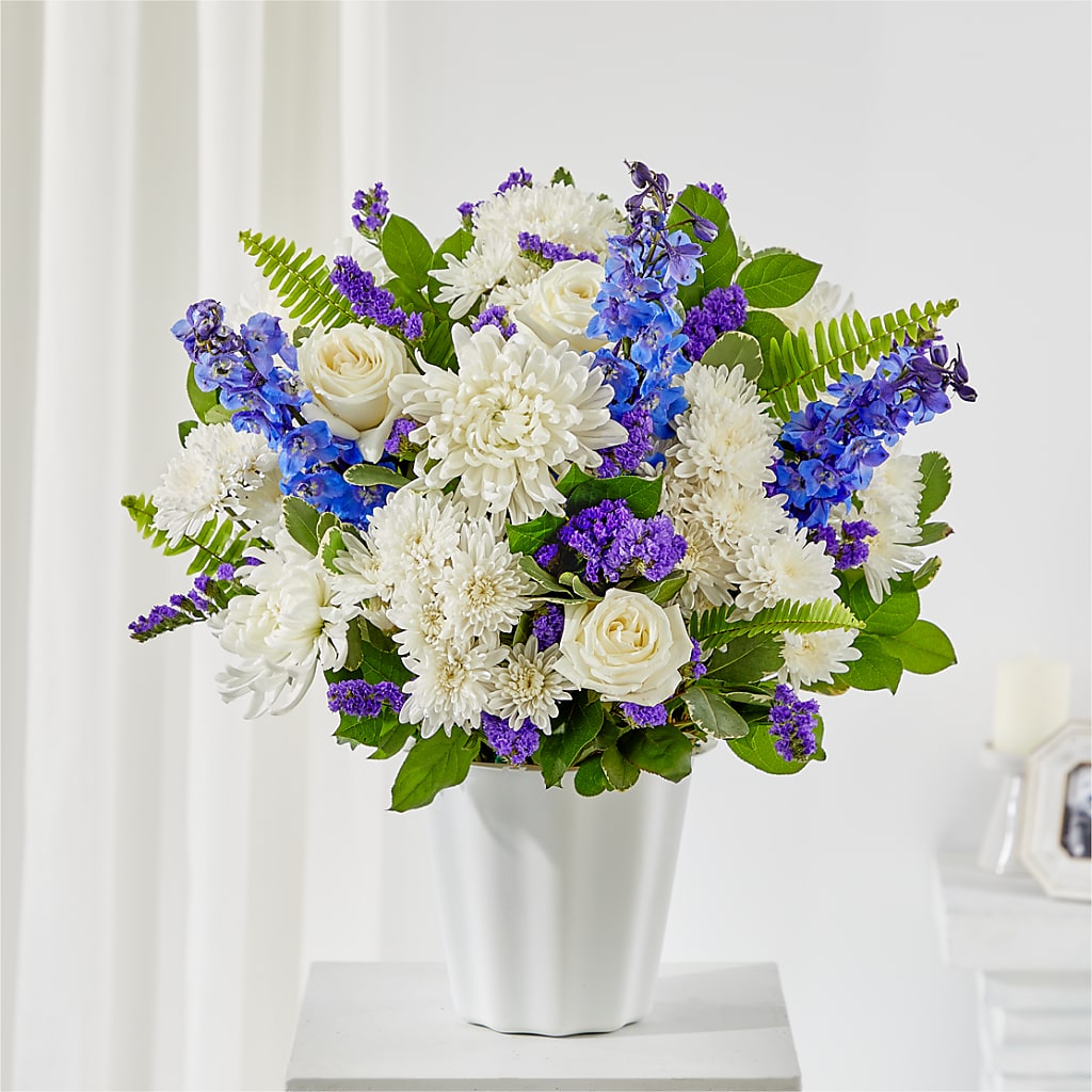 Hold Dear Tabletop Basket – FLOWERS BY BAUERS & GREENHOUSE, Jarrettsville MD