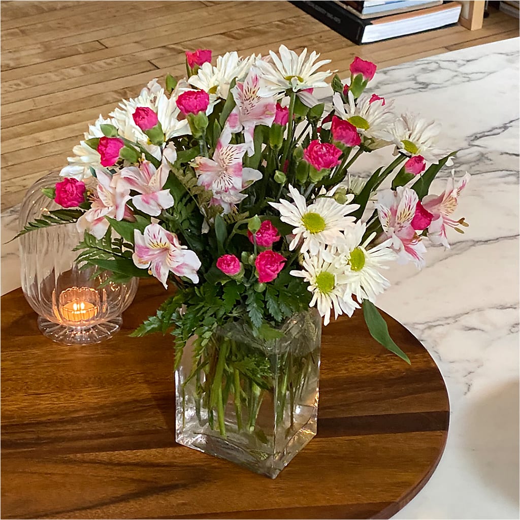 Sweet Surprises® Bouquet – FLOWERS BY BAUERS & GREENHOUSE, Jarrettsville MD