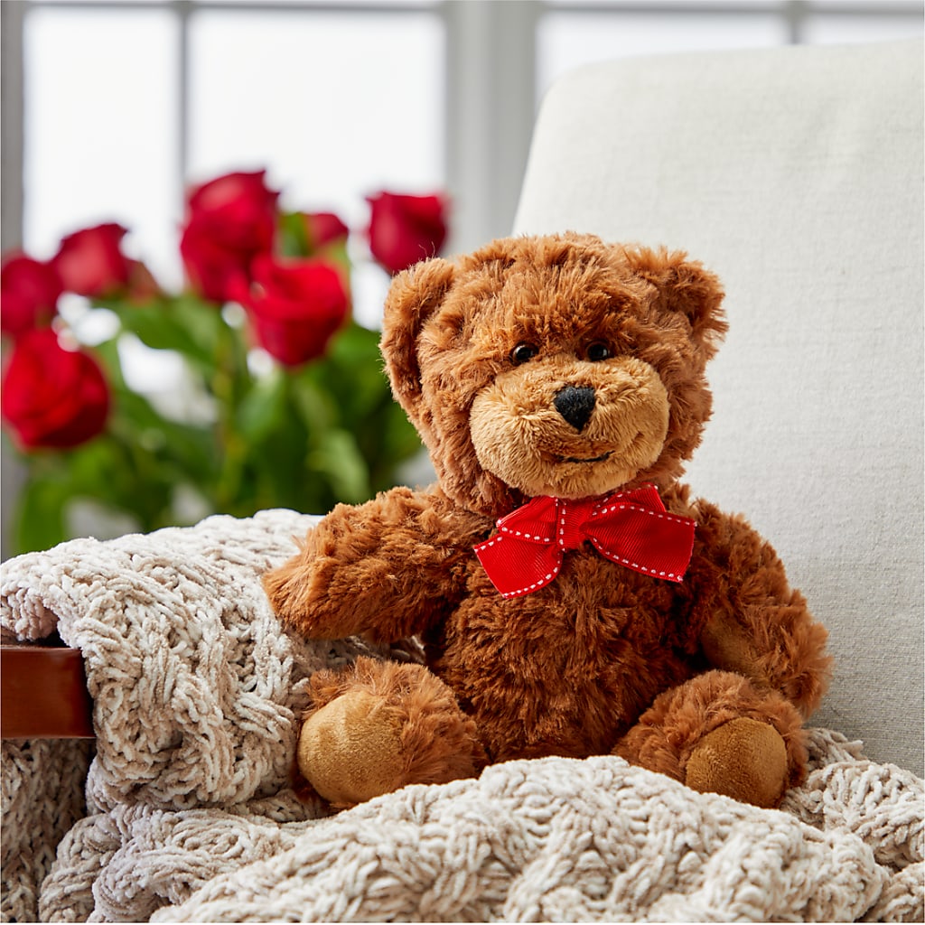 Romantic Long Stem Red Rose Bouquet Bundles – FLOWERS BY BAUERS & GREENHOUSE, Jarrettsville MD