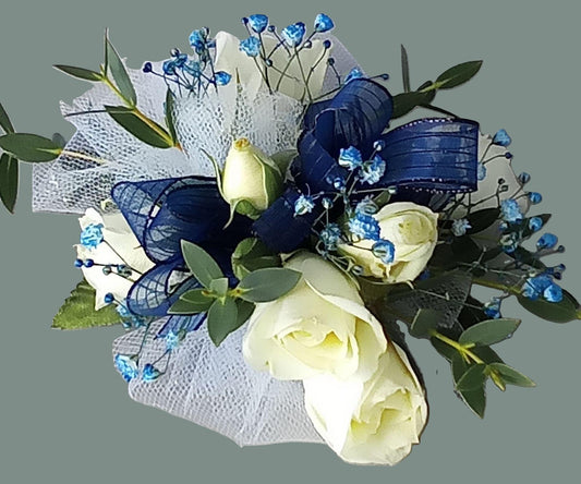Spray Rose Corsage Large