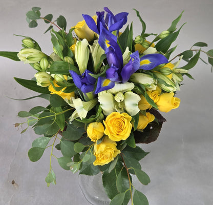 Spring Fling Hand Held Bouquet – FLOWERS BY BAUERS & GREENHOUSE, Jarrettsville MD