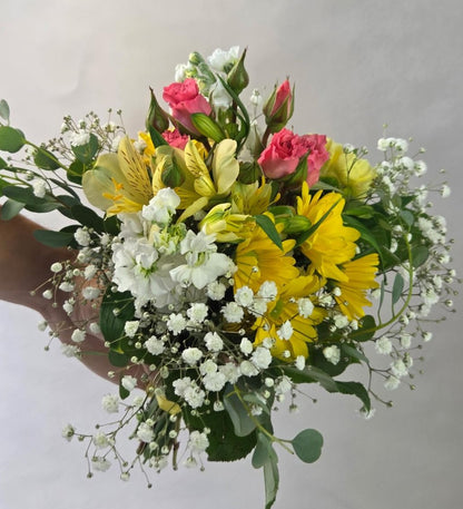 Country Garden Hand Held Bouquet – FLOWERS BY BAUERS & GREENHOUSE, Jarrettsville MD