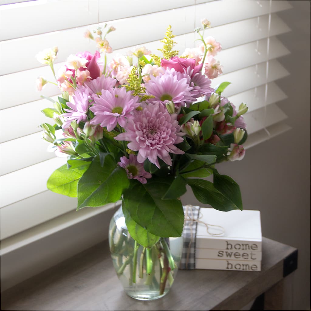 Pastel Tradition - A Florist Original – FLOWERS BY BAUERS & GREENHOUSE, Jarrettsville MD