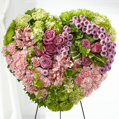 Heartwarming Standing Heart – FLOWERS BY BAUERS & GREENHOUSE, Jarrettsville MD