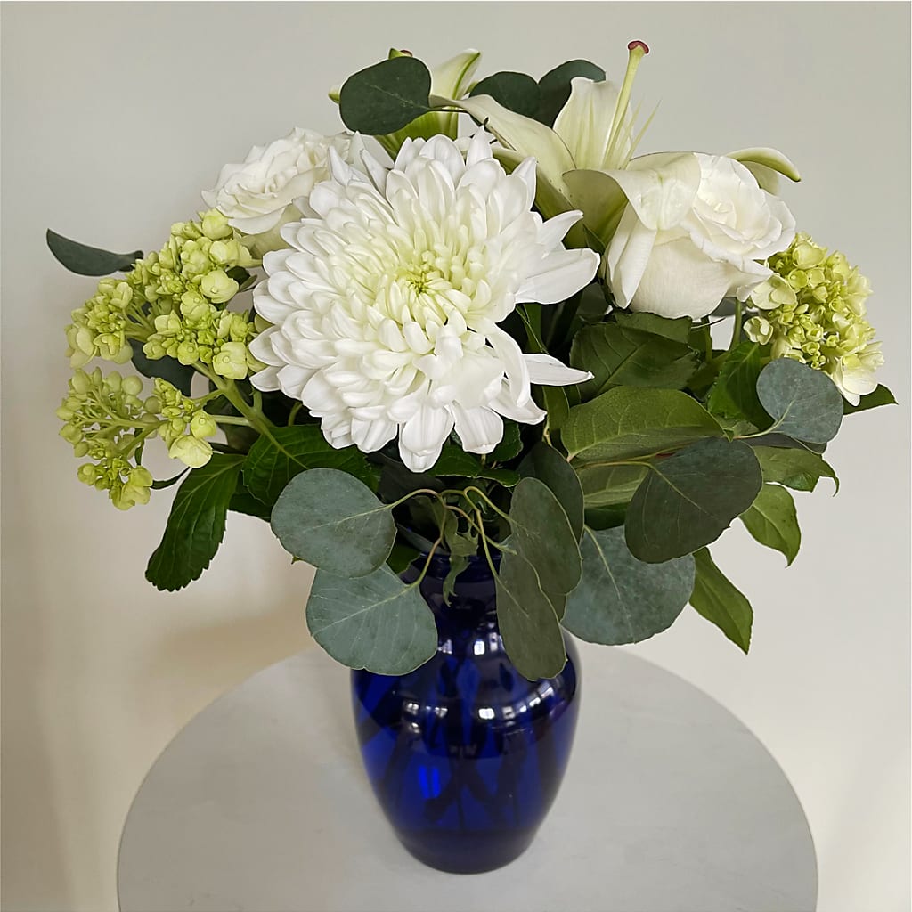 Snowy Dreams Bouquet – FLOWERS BY BAUERS & GREENHOUSE, Jarrettsville MD