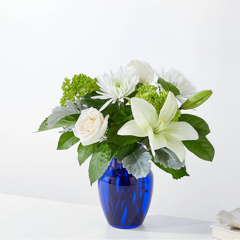 Snowy Dreams Bouquet – FLOWERS BY BAUERS & GREENHOUSE, Jarrettsville MD