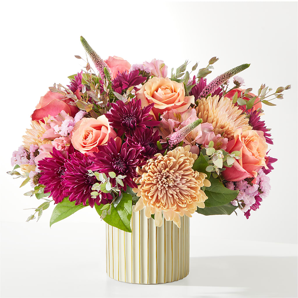 Berry Cobbler Bouquet with Ivory Vase – FLOWERS BY BAUERS & GREENHOUSE, Jarrettsville MD